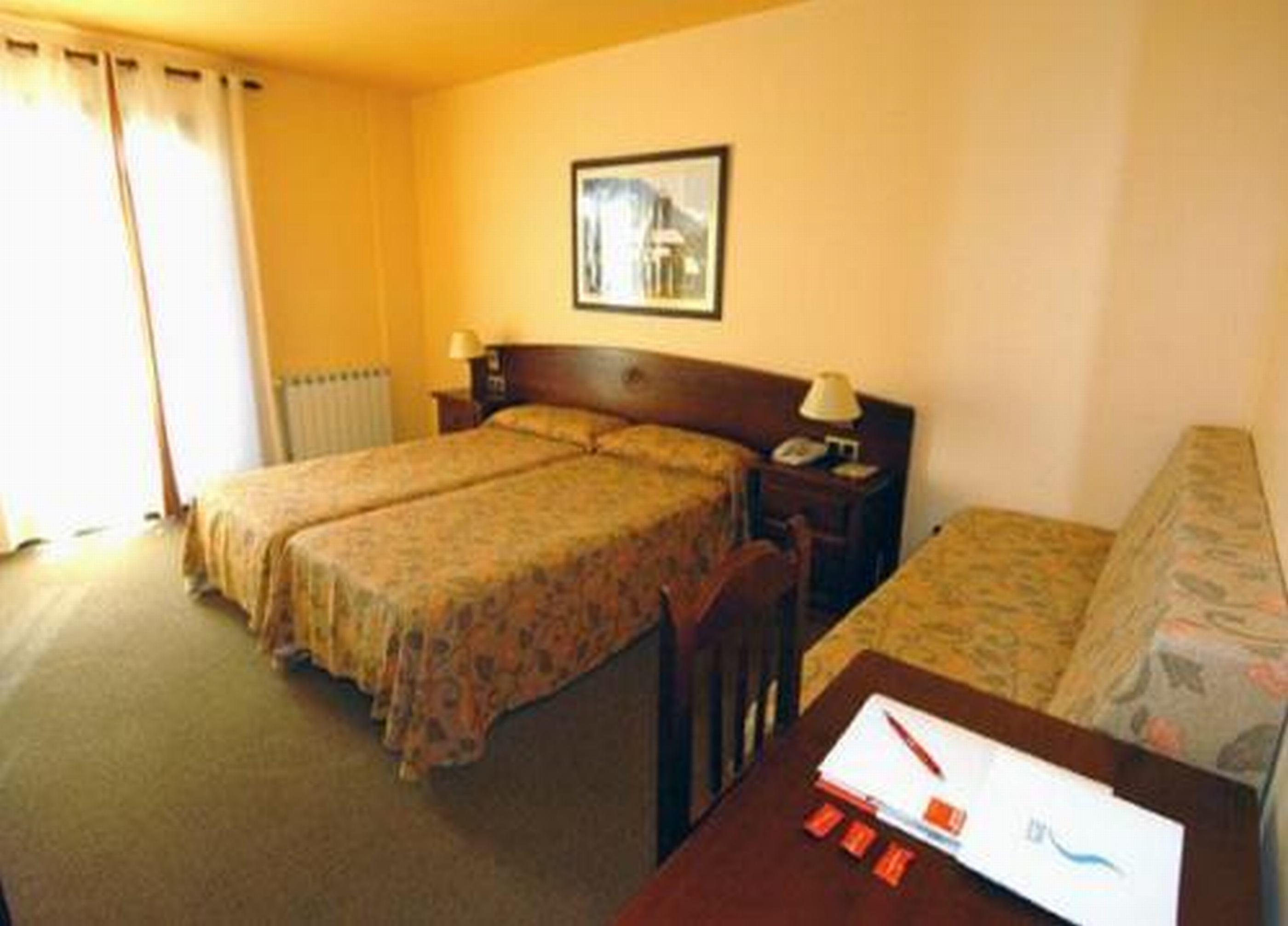 Hotel Romanic Estación Εξωτερικό φωτογραφία
