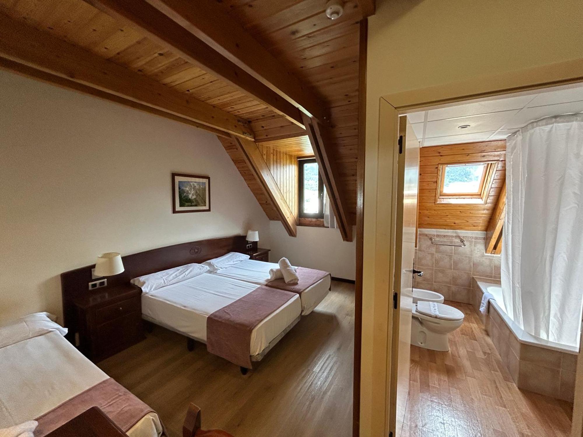 Hotel Romanic Estación Εξωτερικό φωτογραφία