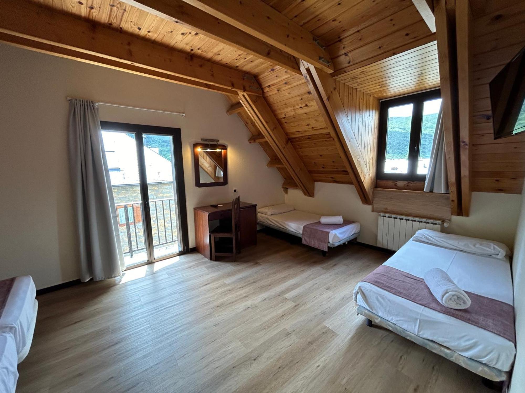 Hotel Romanic Estación Εξωτερικό φωτογραφία
